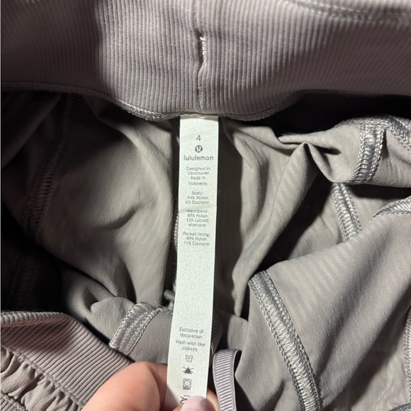 Lululemon Dance Studio pants - Picture 6 of 8